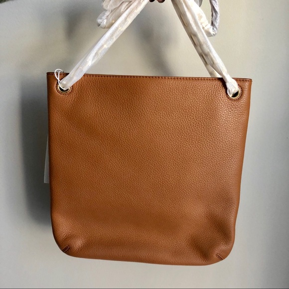 SALE🎉Tory Burch whipstitch logo swingpack purse - Picture 3 of 8